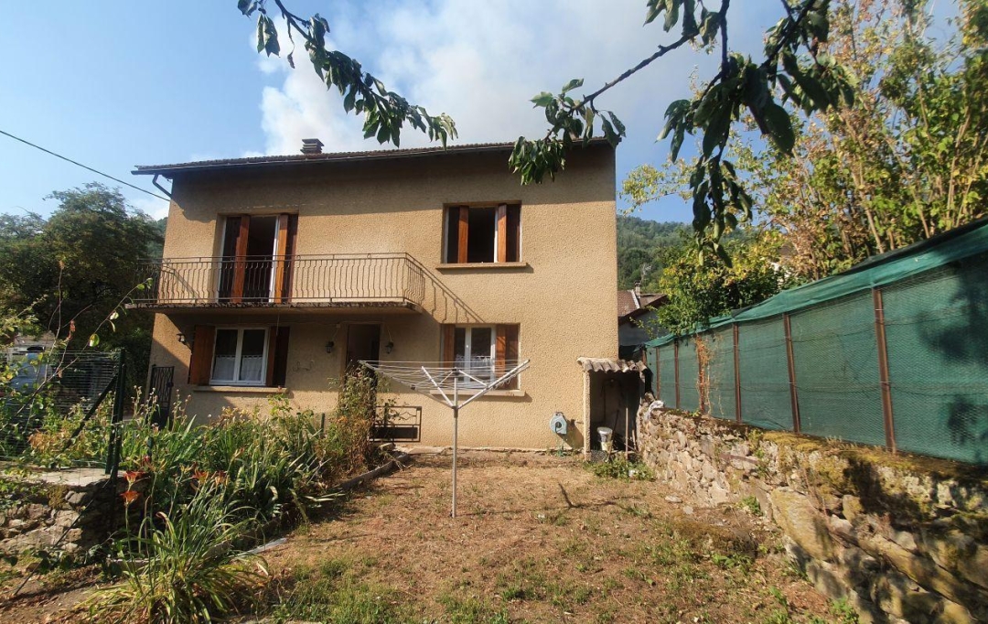 OVALIE IMMOBILIER : House | AX-LES-THERMES (09110) | 154 m2 | 218 000 € 