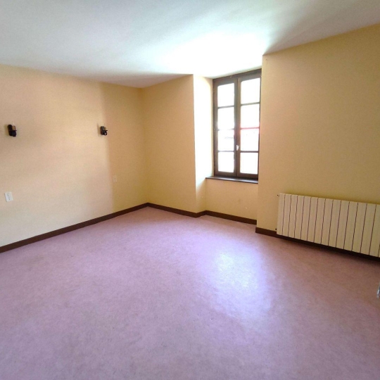  OVALIE IMMOBILIER : Appartement | LUZENAC (09250) | 111 m2 | 690 € 