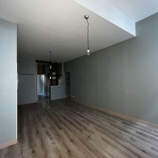  OVALIE IMMOBILIER : Appartement | TARASCON-SUR-ARIEGE (09400) | 40 m2 | 450 € 
