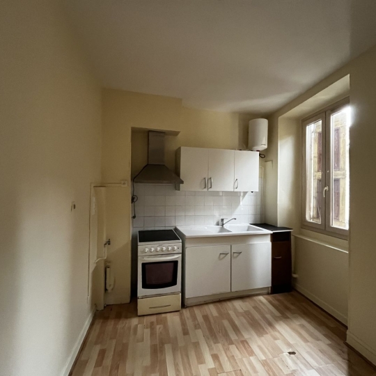  OVALIE IMMOBILIER : Appartement | TARASCON-SUR-ARIEGE (09400) | 51 m2 | 440 € 