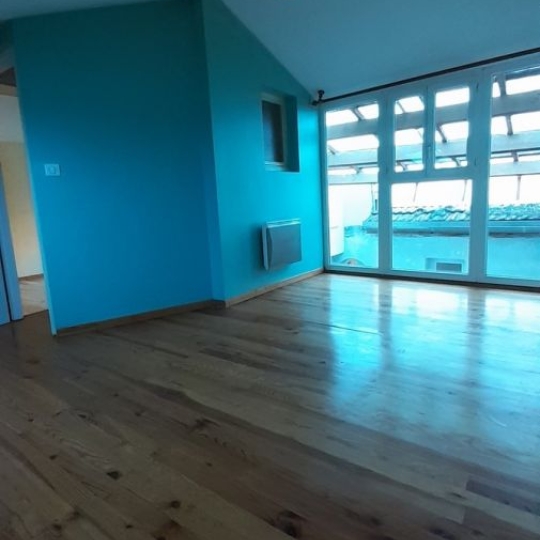  OVALIE IMMOBILIER : Appartement | TARASCON-SUR-ARIEGE (09400) | 82 m2 | 570 € 