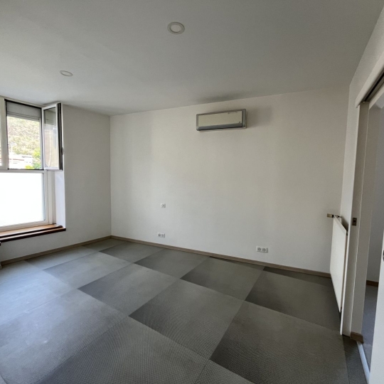  OVALIE IMMOBILIER : Apartment | TARASCON-SUR-ARIEGE (09400) | 103 m2 | 850 € 