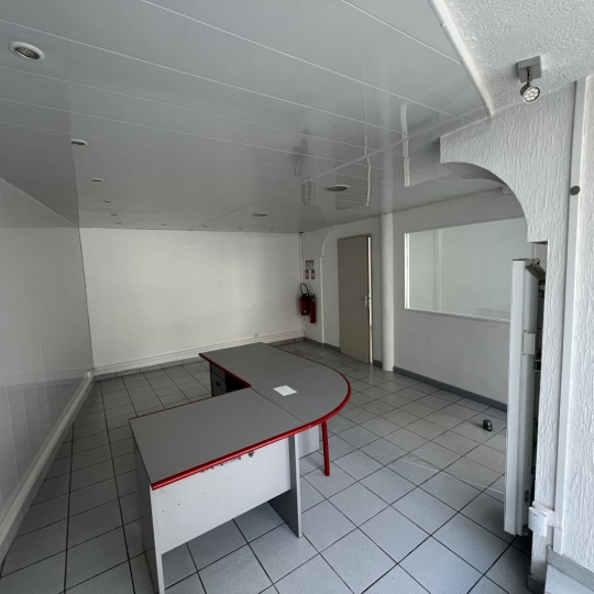  OVALIE IMMOBILIER : Office | TARASCON-SUR-ARIEGE (09400) | 38 m2 | 400 &euro; 