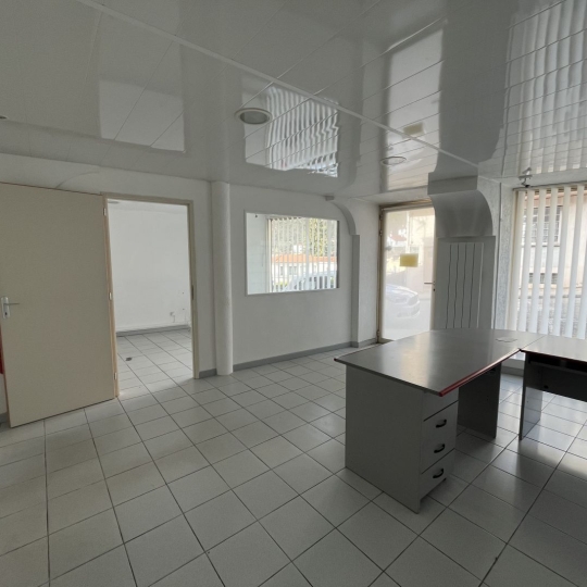  OVALIE IMMOBILIER : Office | TARASCON-SUR-ARIEGE (09400) | 38 m2 | 400 &euro; 