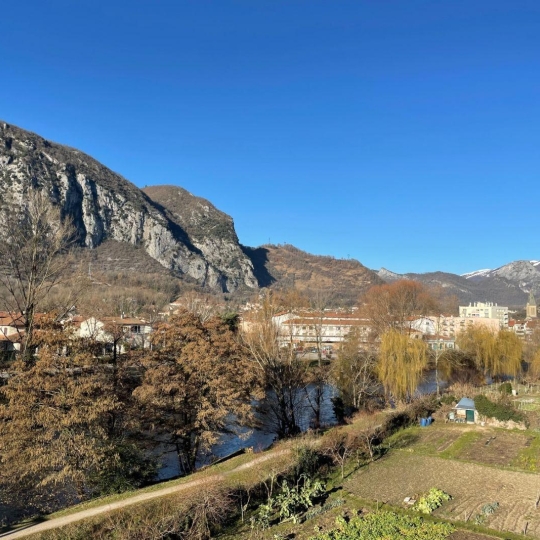  OVALIE IMMOBILIER : Appartement | TARASCON-SUR-ARIEGE (09400) | 81 m2 | 119 000 € 