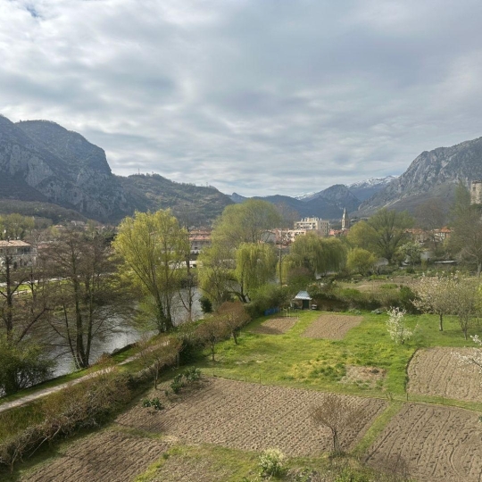  OVALIE IMMOBILIER : Appartement | TARASCON-SUR-ARIEGE (09400) | 82 m2 | 115 000 € 