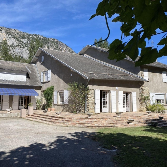 OVALIE IMMOBILIER : Maison / Villa | TARASCON-SUR-ARIEGE (09400) | 385 m2 | 630 000 € 