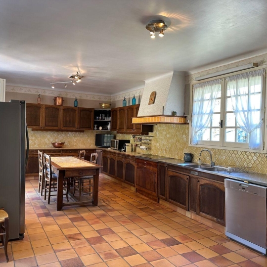  OVALIE IMMOBILIER : Maison / Villa | TARASCON-SUR-ARIEGE (09400) | 385 m2 | 630 000 € 
