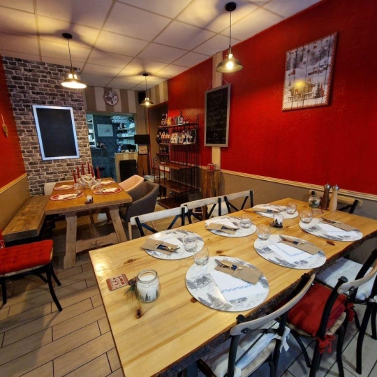  OVALIE IMMOBILIER : Commerces | AX-LES-THERMES (09110) | 36 m2 | 61 200 € 