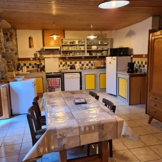  OVALIE IMMOBILIER : Maison / Villa | AX-LES-THERMES (09110) | 210 m2 | 229 000 € 