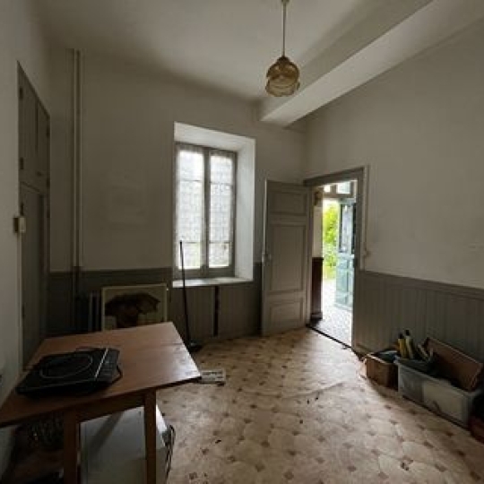  OVALIE IMMOBILIER : Maison / Villa | TARASCON-SUR-ARIEGE (09400) | 230 m2 | 172 000 € 