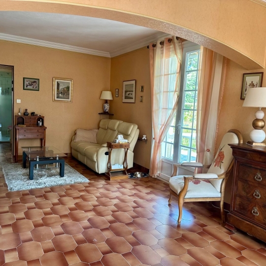  OVALIE IMMOBILIER : Maison / Villa | TARASCON-SUR-ARIEGE (09400) | 115 m2 | 263 000 € 