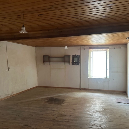  OVALIE IMMOBILIER : Maison / Villa | USSAT (09400) | 140 m2 | 94 000 € 