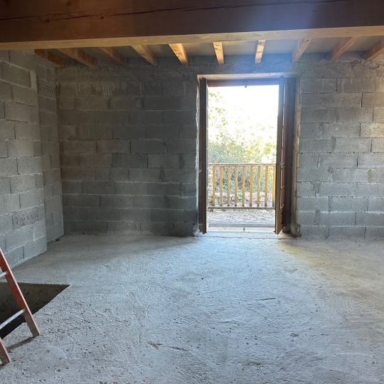  OVALIE IMMOBILIER : House | TARASCON-SUR-ARIEGE (09400) | 180 m2 | 153 000 € 