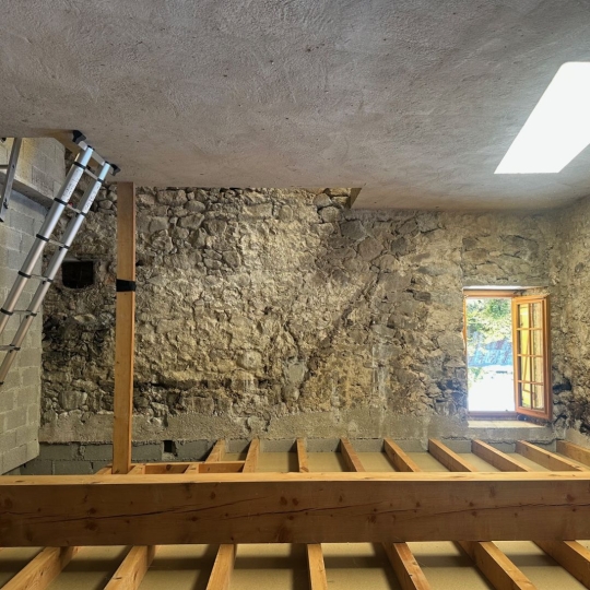  OVALIE IMMOBILIER : House | TARASCON-SUR-ARIEGE (09400) | 180 m2 | 153 000 € 