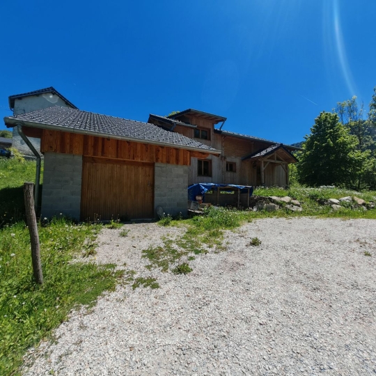  OVALIE IMMOBILIER : House | AX-LES-THERMES (09110) | 123 m2 | 294 800 &euro; 