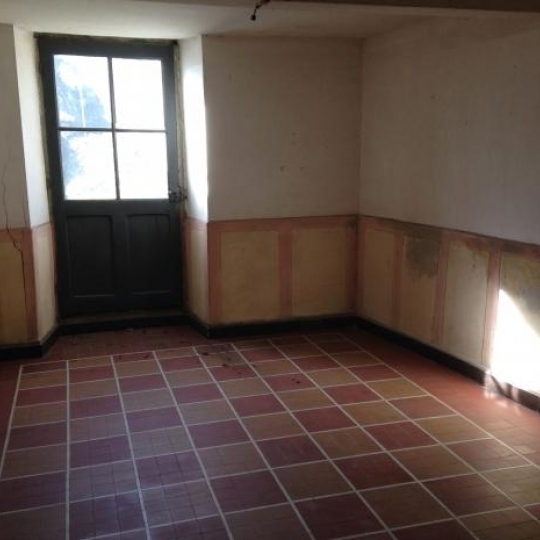  OVALIE IMMOBILIER : Maison / Villa | AUZAT (09220) | 169 m2 | 99 000 € 