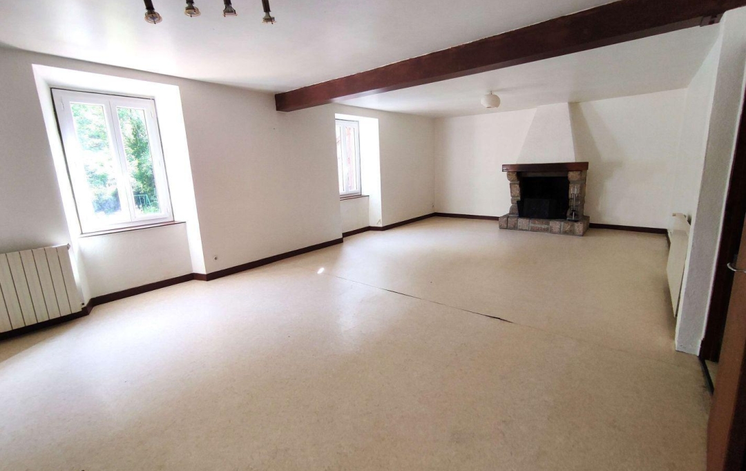 OVALIE IMMOBILIER : Apartment | LUZENAC (09250) | 111 m2 | 690 &euro; 