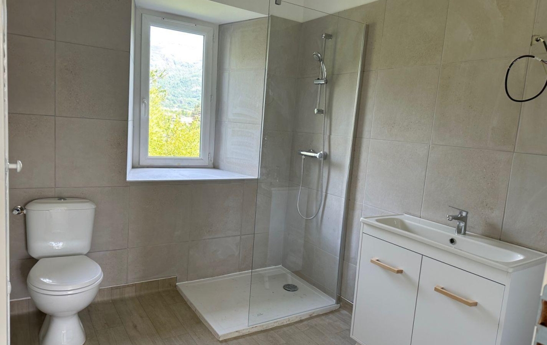 OVALIE IMMOBILIER : Appartement | TARASCON-SUR-ARIEGE (09400) | 48 m2 | 550 € 