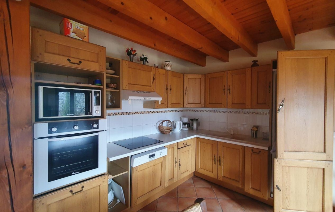 OVALIE IMMOBILIER : Maison / Villa | VEBRE (09310) | 68 m2 | 600 € 