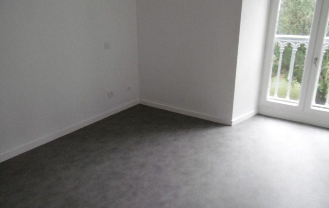 OVALIE IMMOBILIER : Appartement | ORNOLAC-USSAT-LES-BAINS (09400) | 29 m2 | 380 € 