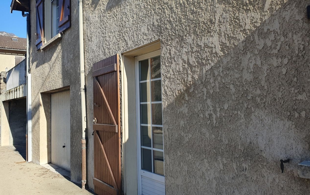OVALIE IMMOBILIER : Maison / Villa | CAPOULET-ET-JUNAC (09400) | 98 m2 | 690 € 