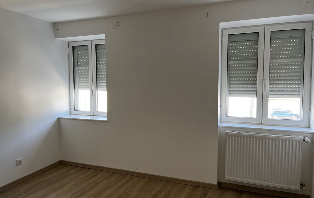 OVALIE IMMOBILIER : Appartement | TARASCON-SUR-ARIEGE (09400) | 67 m2 | 680 € 