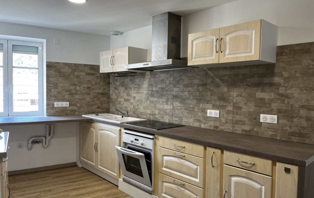 OVALIE IMMOBILIER : Appartement | TARASCON-SUR-ARIEGE (09400) | 67 m2 | 680 € 