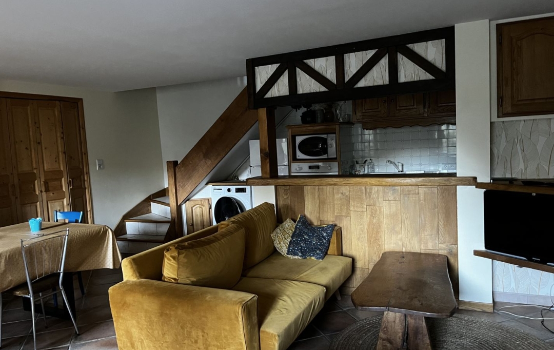 OVALIE IMMOBILIER : Maison / Villa | CAPOULET-ET-JUNAC (09400) | 70 m2 | 550 € 