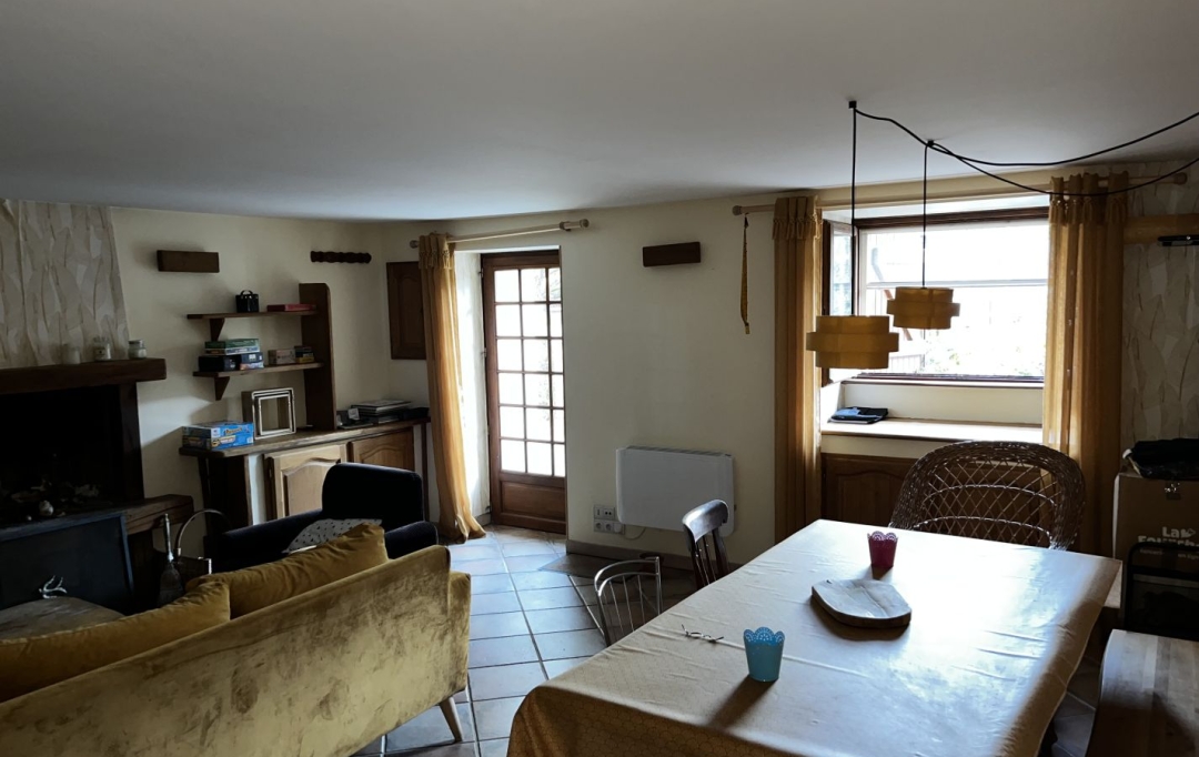 OVALIE IMMOBILIER : Maison / Villa | CAPOULET-ET-JUNAC (09400) | 70 m2 | 550 € 