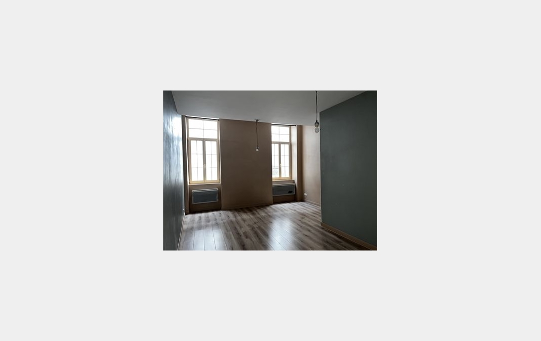 OVALIE IMMOBILIER : Appartement | TARASCON-SUR-ARIEGE (09400) | 40 m2 | 450 € 