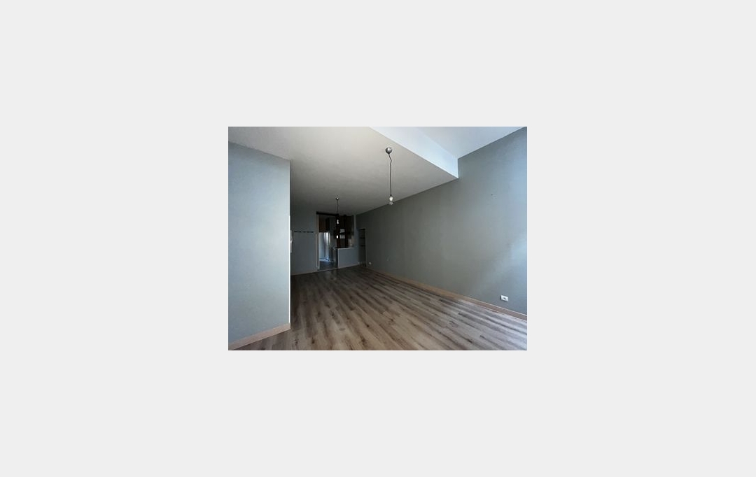 OVALIE IMMOBILIER : Appartement | TARASCON-SUR-ARIEGE (09400) | 40 m2 | 450 € 