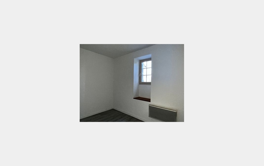 OVALIE IMMOBILIER : Appartement | TARASCON-SUR-ARIEGE (09400) | 40 m2 | 450 € 
