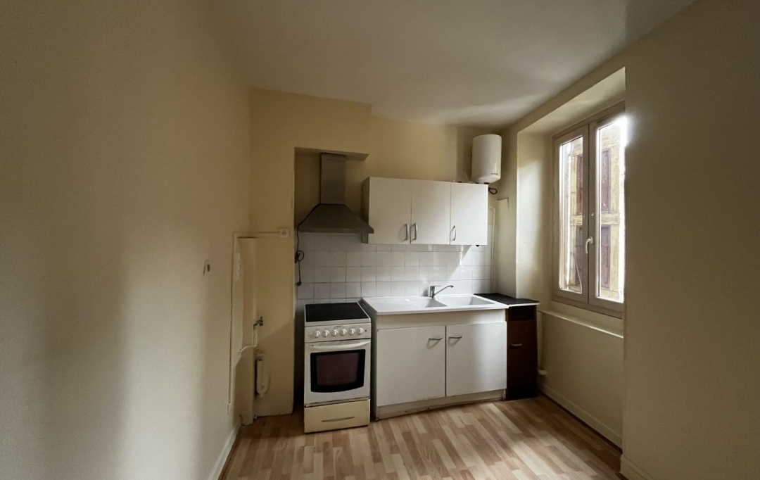 OVALIE IMMOBILIER : Appartement | TARASCON-SUR-ARIEGE (09400) | 51 m2 | 440 € 