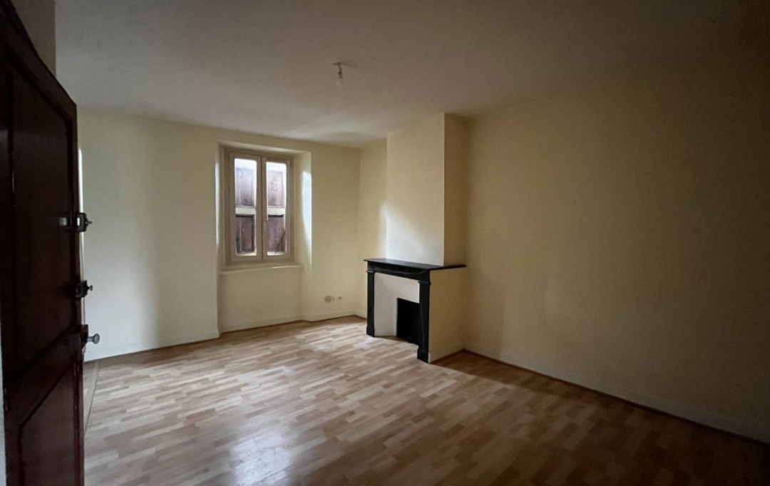 OVALIE IMMOBILIER : Appartement | TARASCON-SUR-ARIEGE (09400) | 51 m2 | 440 € 