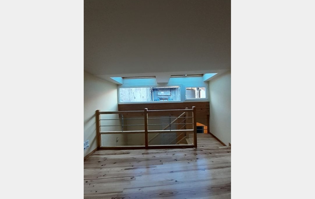OVALIE IMMOBILIER : Appartement | TARASCON-SUR-ARIEGE (09400) | 82 m2 | 570 € 