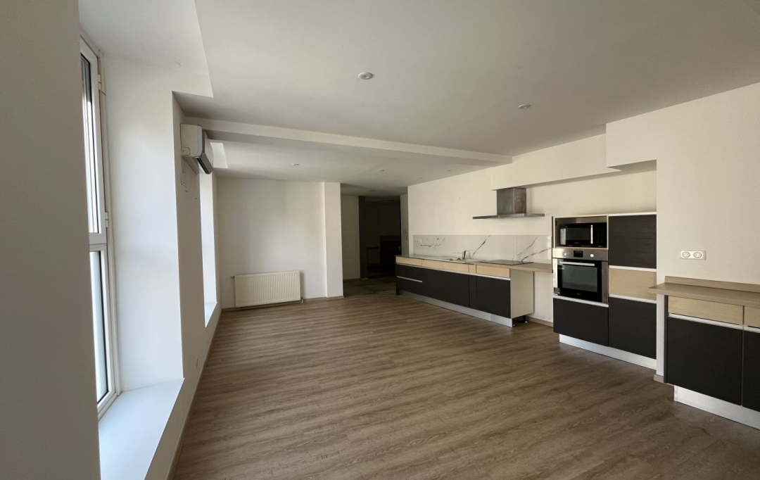 OVALIE IMMOBILIER : Apartment | TARASCON-SUR-ARIEGE (09400) | 103 m2 | 850 € 