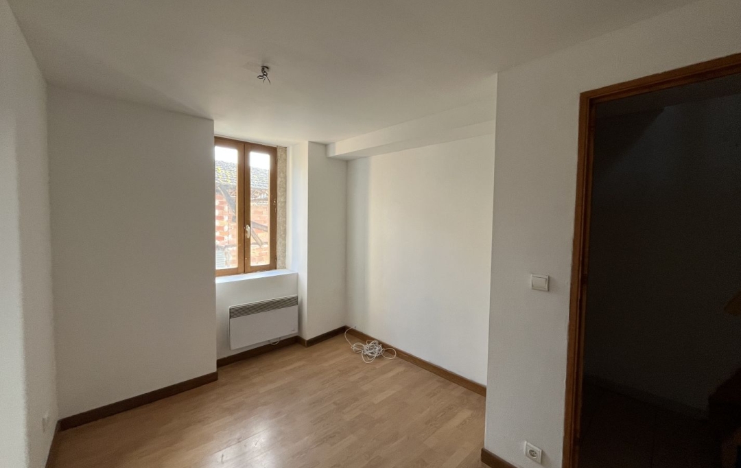 OVALIE IMMOBILIER : House | PRAYOLS (09000) | 45 m2 | 456 &euro; 