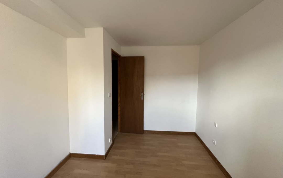 OVALIE IMMOBILIER : House | PRAYOLS (09000) | 45 m2 | 456 &euro; 