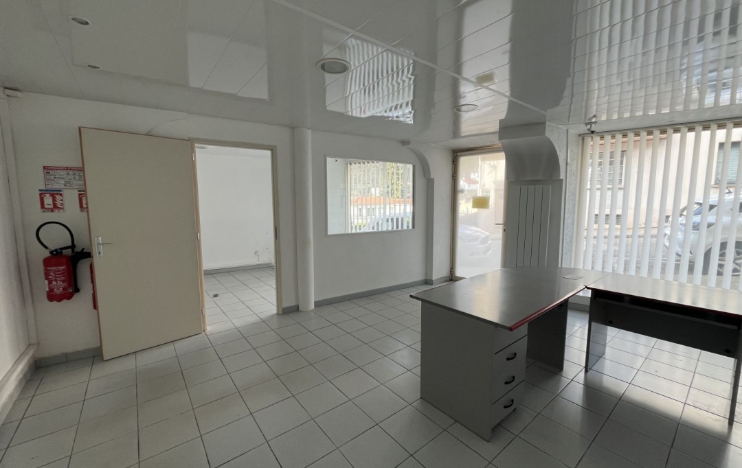 OVALIE IMMOBILIER : Office | TARASCON-SUR-ARIEGE (09400) | 38 m2 | 400 &euro; 
