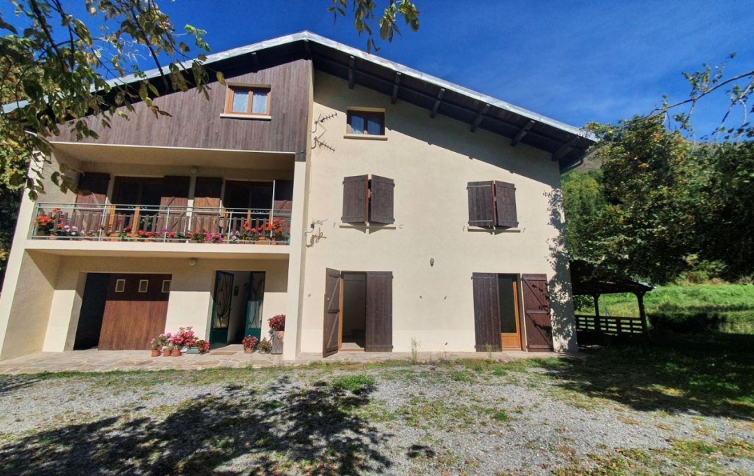 OVALIE IMMOBILIER : Maison / Villa | AX-LES-THERMES (09110) | 234 m2 | 325 000 € 