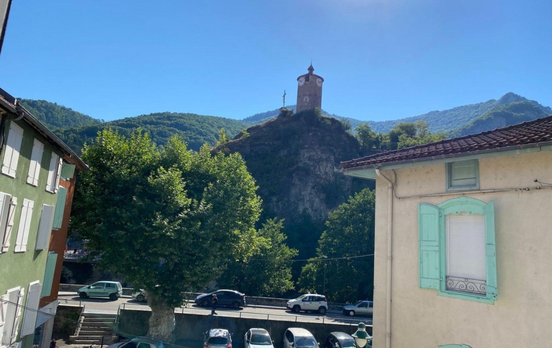 OVALIE IMMOBILIER : Immeuble | TARASCON-SUR-ARIEGE (09400) | 158 m2 | 152 200 € 