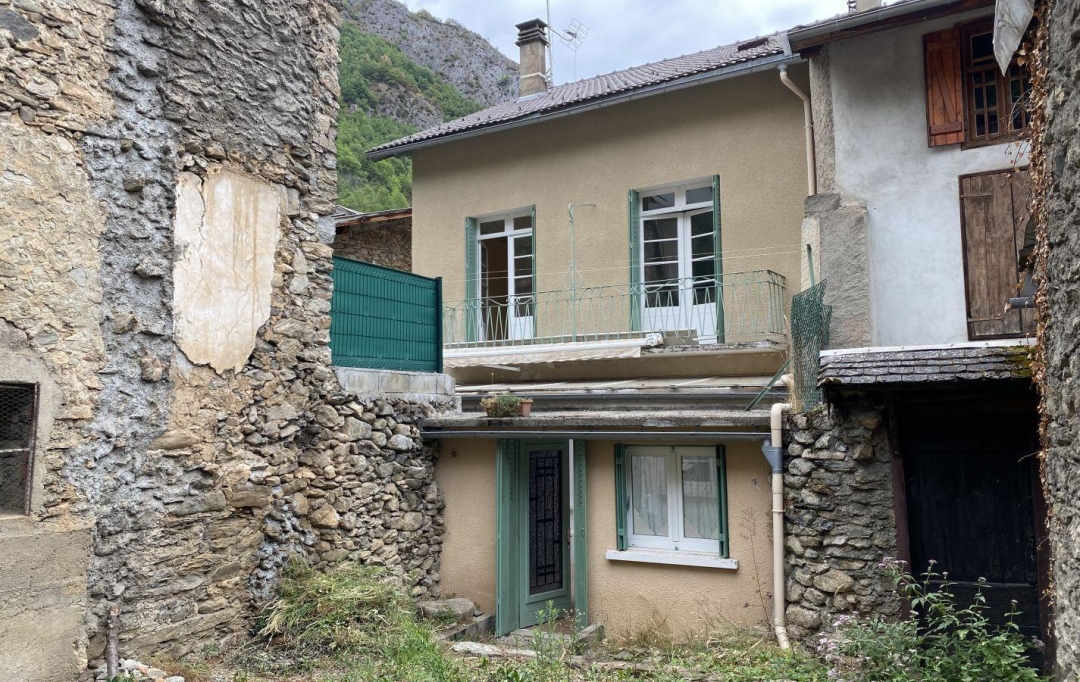 OVALIE IMMOBILIER : House | AUZAT (09220) | 119 m2 | 119 000 € 