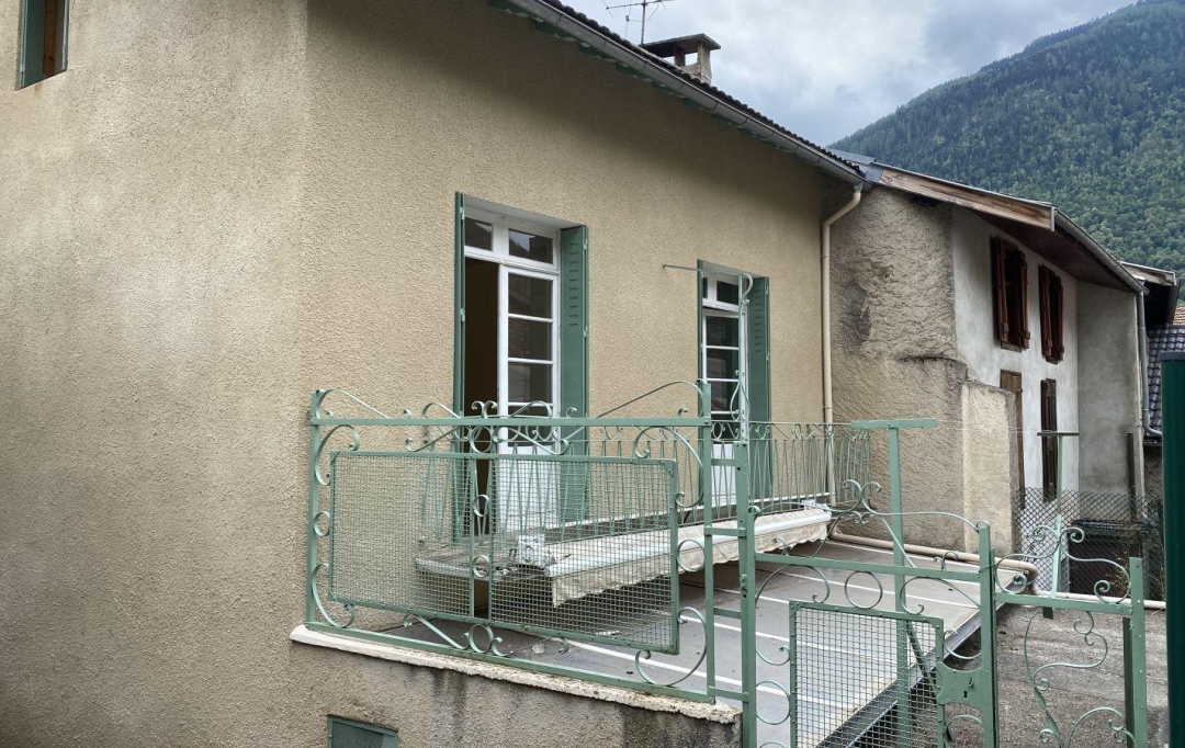 OVALIE IMMOBILIER : House | AUZAT (09220) | 119 m2 | 119 000 € 