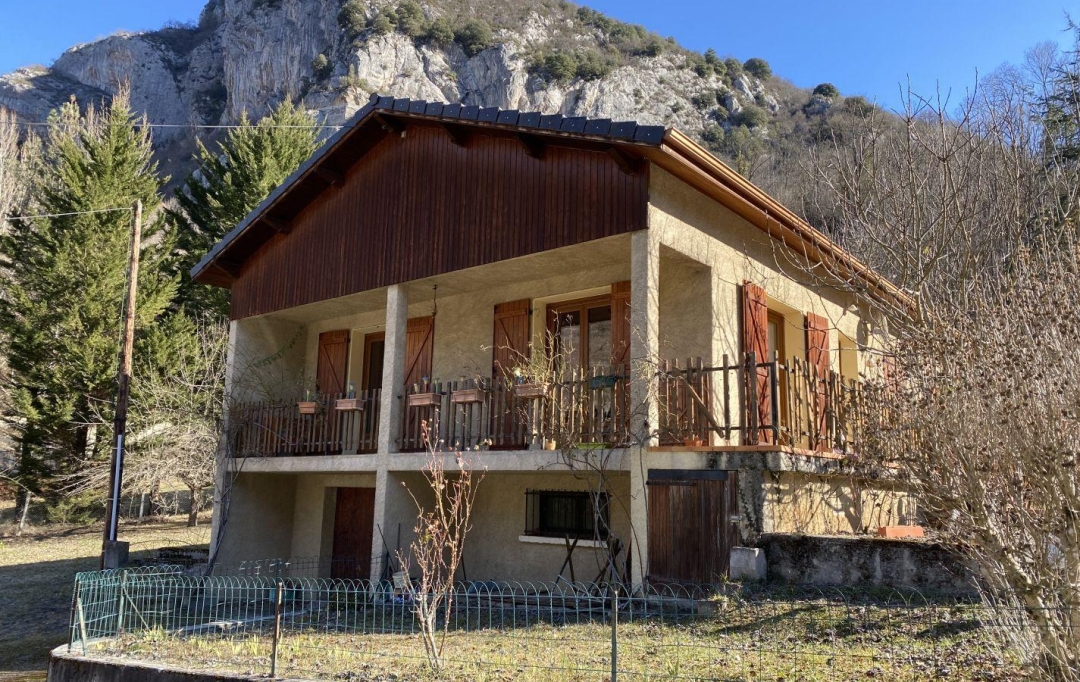 OVALIE IMMOBILIER : Maison / Villa | TARASCON-SUR-ARIEGE (09400) | 82 m2 | 183 000 € 