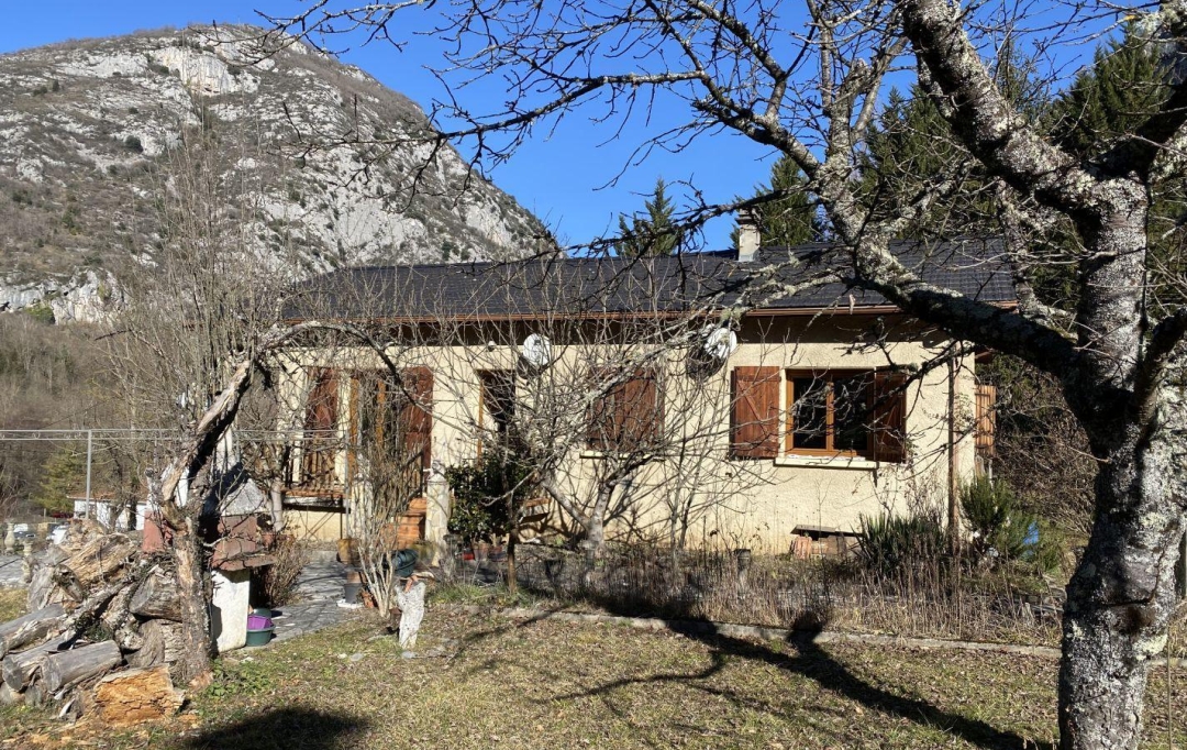 OVALIE IMMOBILIER : Maison / Villa | TARASCON-SUR-ARIEGE (09400) | 82 m2 | 183 000 € 