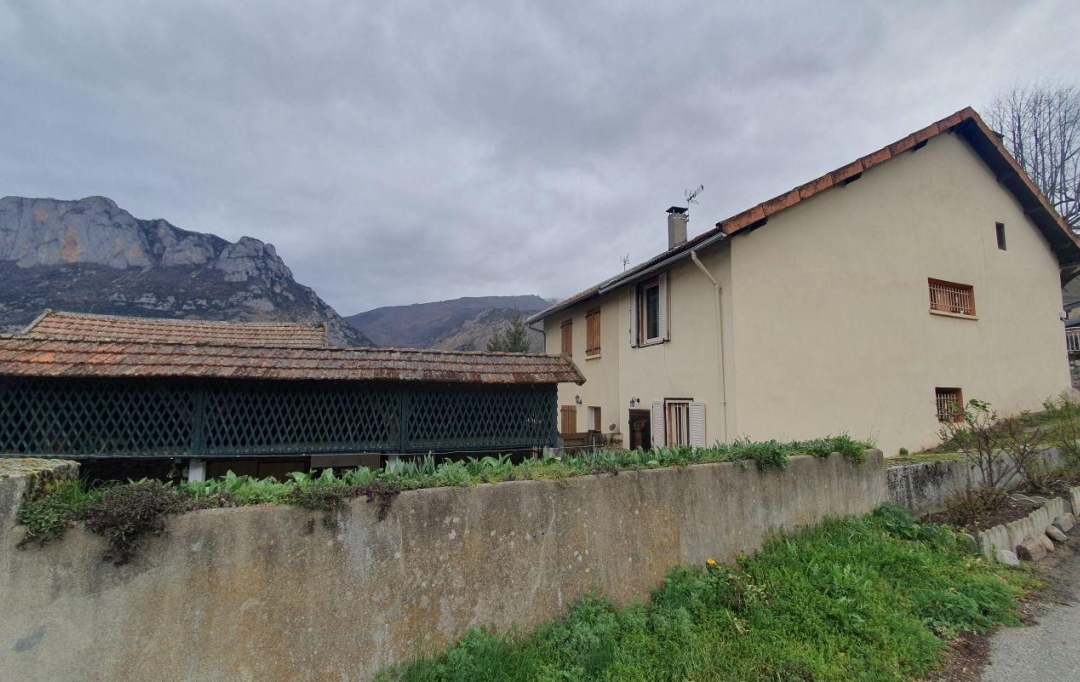 OVALIE IMMOBILIER : House | LES CABANNES (09310) | 127 m2 | 118 000 € 