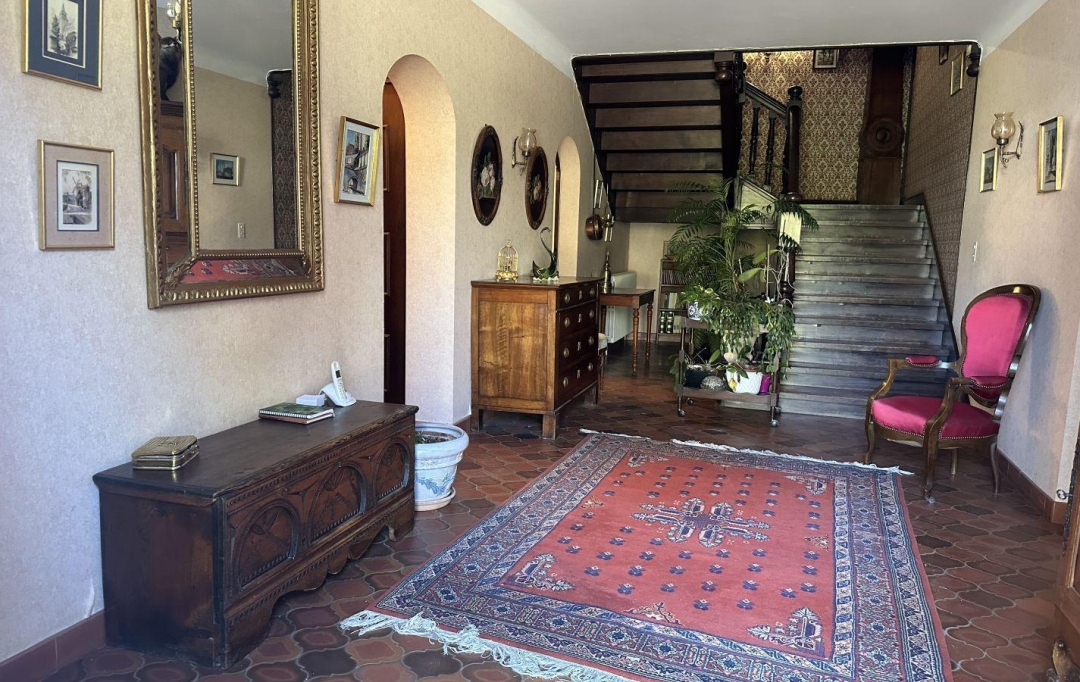 OVALIE IMMOBILIER : Maison / Villa | TARASCON-SUR-ARIEGE (09400) | 385 m2 | 630 000 € 