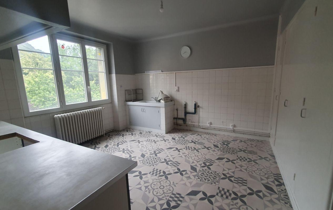 OVALIE IMMOBILIER : Appartement | AX-LES-THERMES (09110) | 115 m2 | 232 000 € 