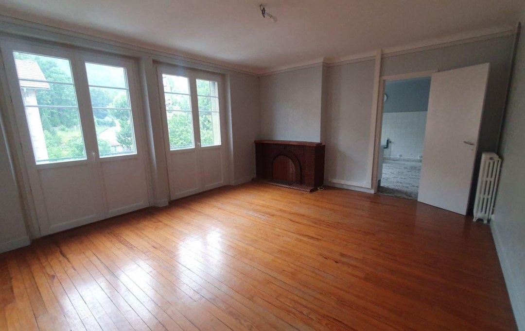 OVALIE IMMOBILIER : Appartement | AX-LES-THERMES (09110) | 115 m2 | 232 000 € 